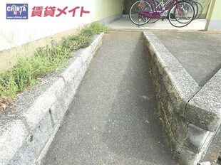 鈴鹿サーキット稲生駅 徒歩22分 2階の物件外観写真